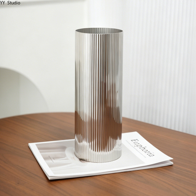 Luxuriöse Edelstahl-Vase Nordi – Desk Setup Minimalist Bewertung und Preis