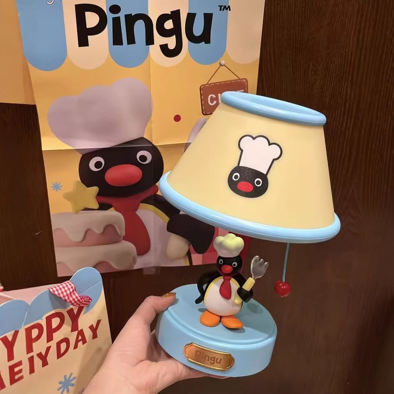 Neue Pingu Chef-Stil Nachtlamp – Desk Setup Lamp Bewertung und Preis